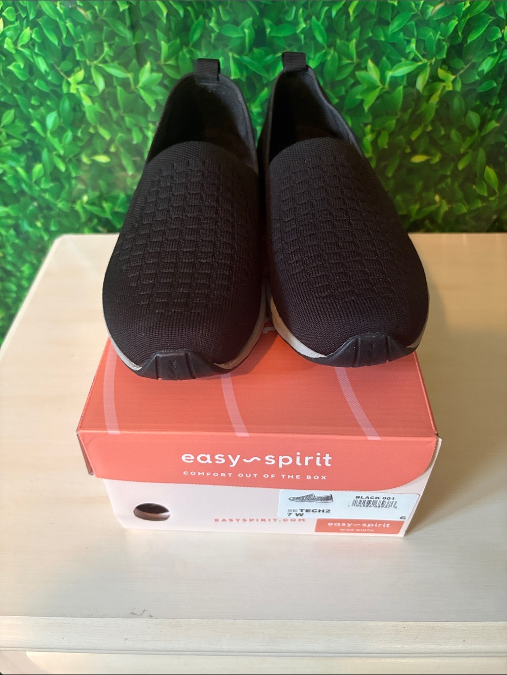 Easy Spirit Black Slip-On Knit Walking Shoes